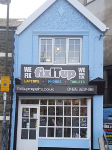 'Fix it Up', Blackwood - Shop Front